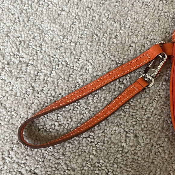 Tumi Wristlet - Picture 3 of 9